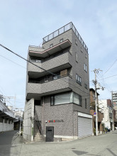 中津4丁目貸事務所の外観