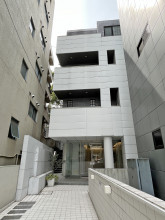 市ヶ谷ガーデンプラザの外観