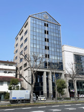 アイリス大阪ビルの外観