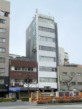 NANEI福島ビルの外観