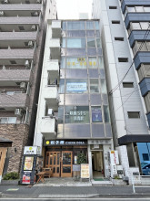 淳和ビルの外観