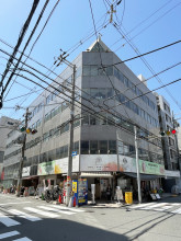 エスプライム心斎橋の外観