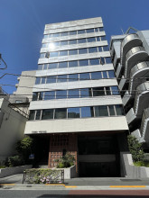 コア本郷ビルの外観