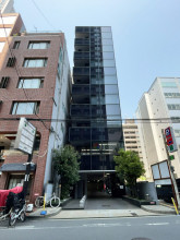 南船場スクエアビルの外観