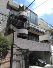 TMTビルの外観
