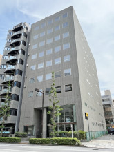 西野金陵ビルの外観