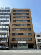 ワイダ本町ビルの外観