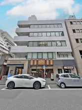 八丁堀サードの外観