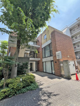 ディアテック原宿ビルの外観