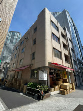 内田ビルの外観