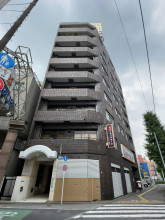 トウセン池袋ビルの外観