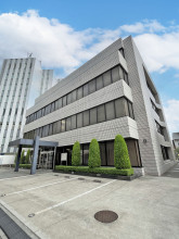 松栄ビルの外観