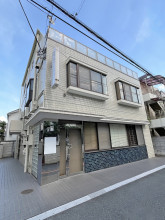 中央三丁目貸事務所ビルの外観