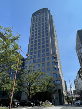 御堂筋グランタワーの外観