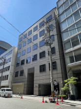 サカイビルの外観