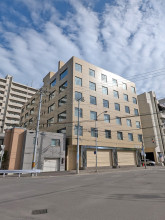 弘安ビルの外観