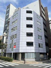 箱崎YMビルの外観