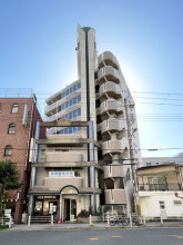 プレジデントきたやまの外観