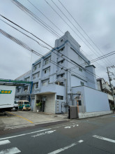 アジアビルの外観