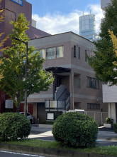 C・Vビルの外観