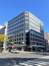 イースタンビルの外観