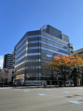 日本生命仙台勾当台南ビルの外観