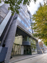 鹿島定禅寺ビルの外観