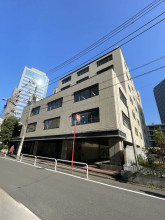 OSビルディングの外観