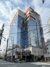 ワタヤコスモスビルの外観