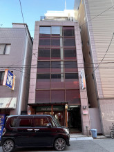 張田ビルの外観