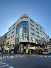 馬車道スクエアビルの外観