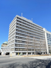 住友生命四谷ビルの外観