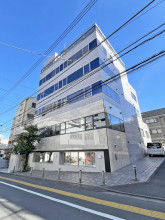 内田ビルの外観