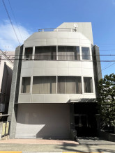 小石川さくらビルの外観