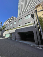 グローヴビルの外観