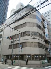 北浜山富ビルの外観