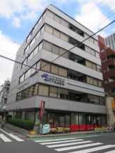 アドバンス喜月ビルの外観