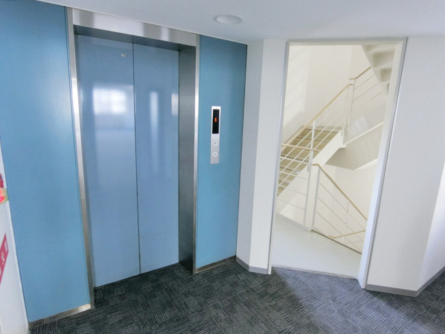 エレベーター（5階）