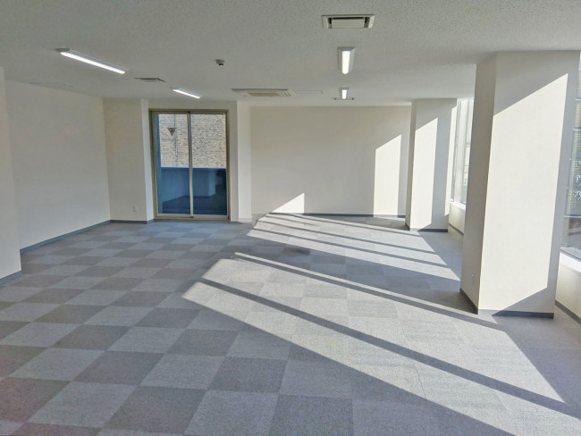 オフィス室内参考画像（5階・約27坪）