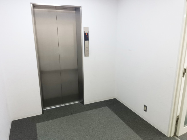 エレベーター