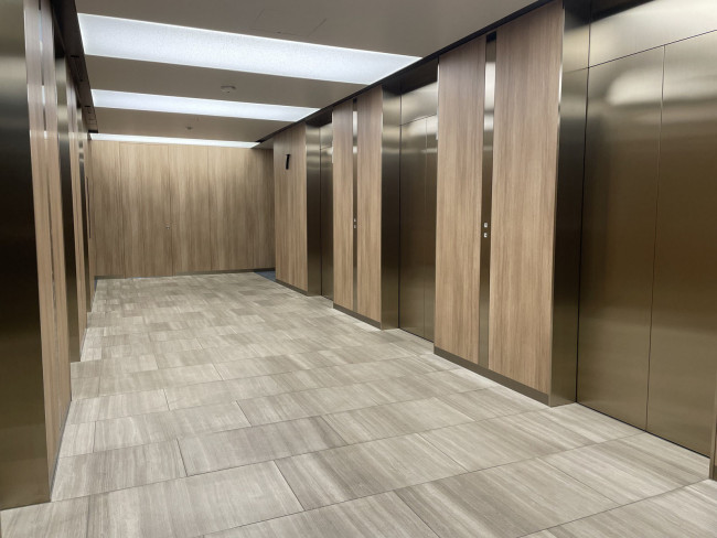 エレベーターホール