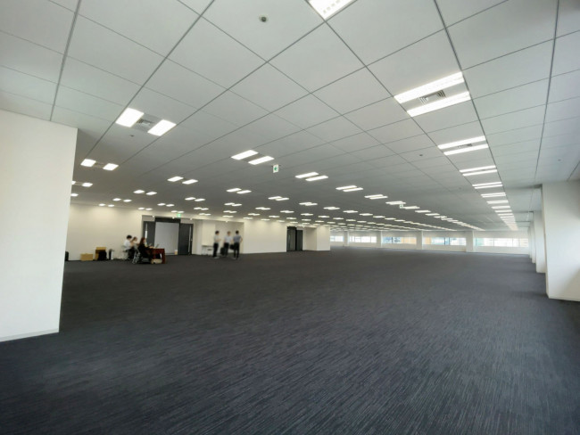 室内角からの様子