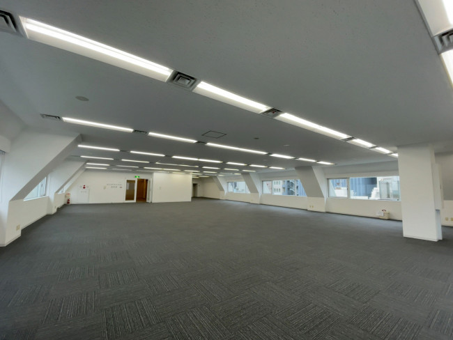 オフィス室内参考画像(8階・約88坪)