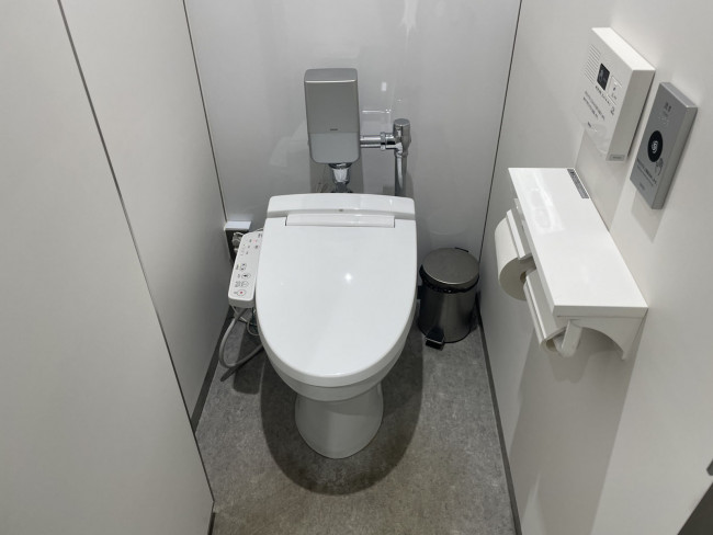 個室トイレ