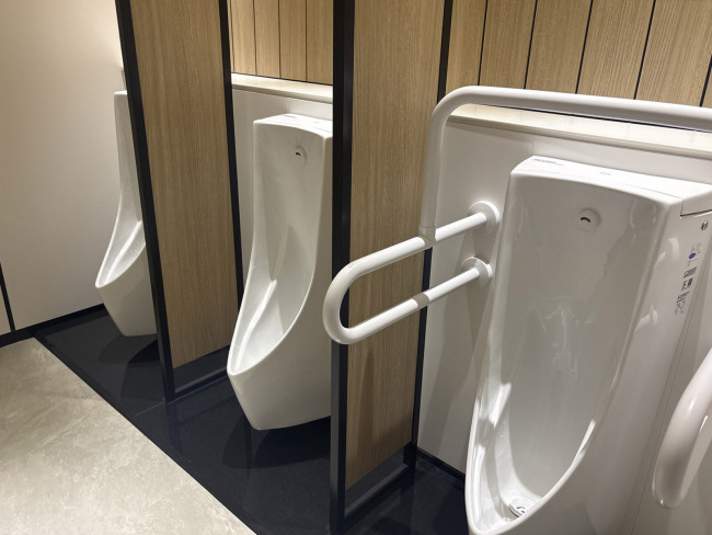 男性用トイレ
