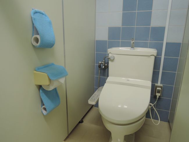 男女別トイレ個室