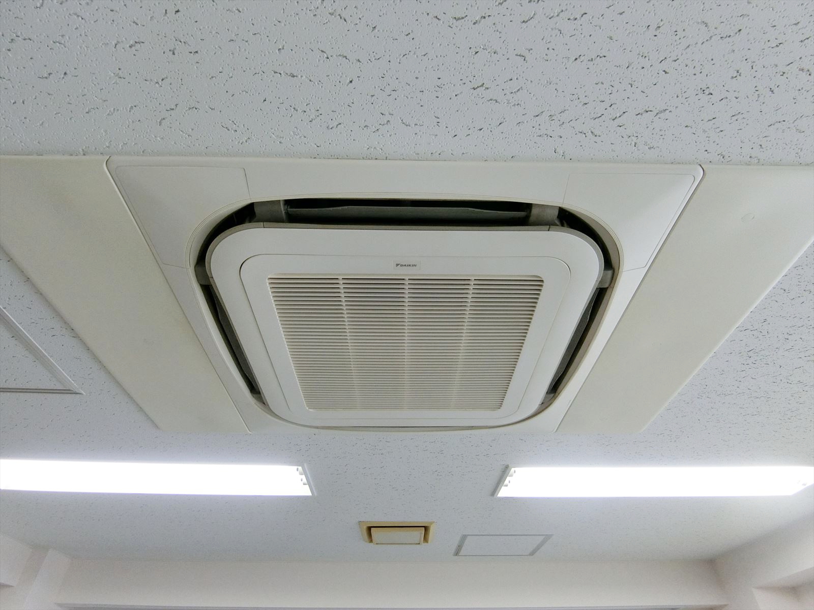 空調機器