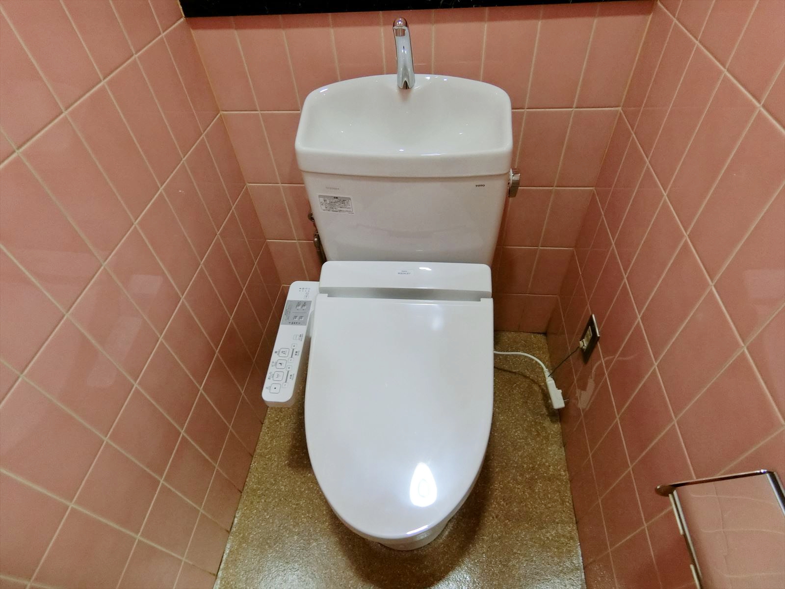 トイレ個室