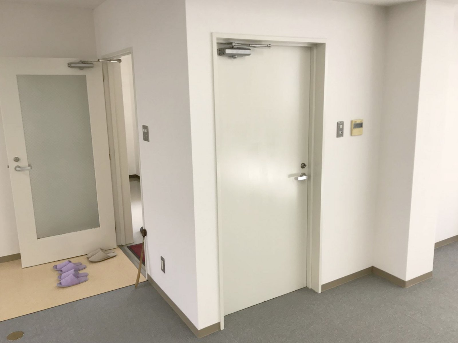 貸室出入り口付近