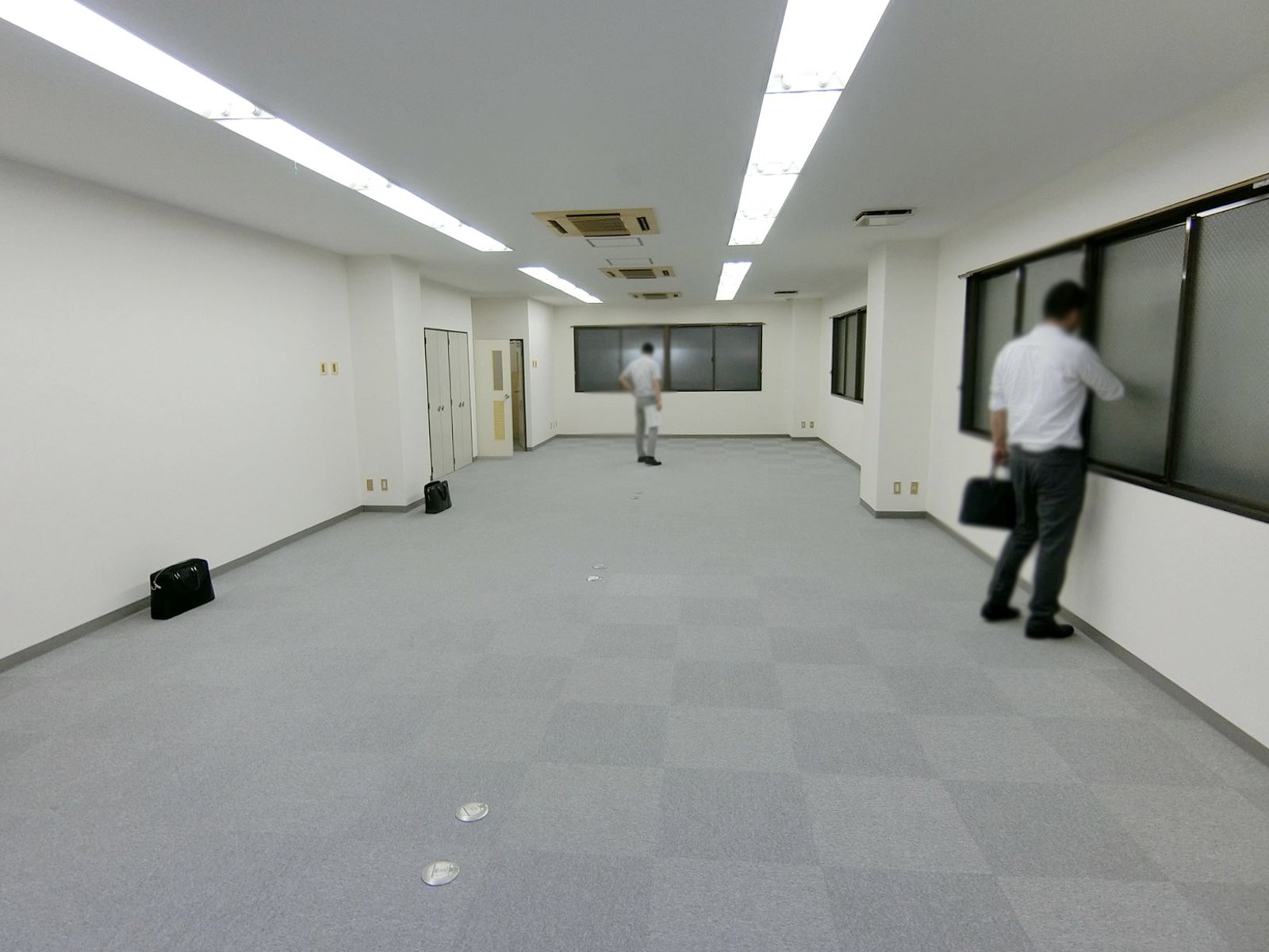 オフィス室内参考画像